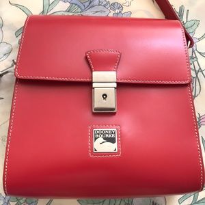 Dooney & Bourke purse